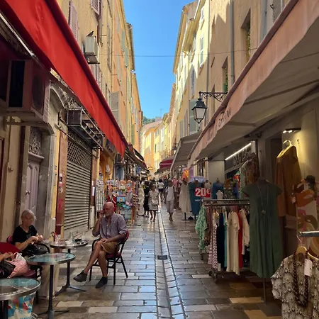 T2 Centre Historique